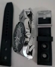 Breitling Superocean 44 Special Y17393101 Black Dial + Aftermarket Rubber Strap 3