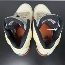 Size 10.5 - Jordan 5 4