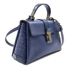 Bottega Veneta Piazza 2way 93024013 112863387 3