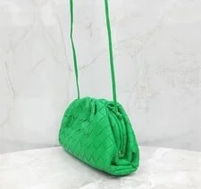 Bottega Veneta Mini Dumpling Pouch 585852 149403920 2