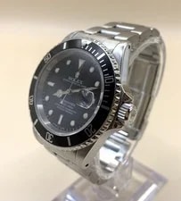 Rolex — Rolex Submariner Date 16610 Black Dial 40mm Automatic Stainless Steel — Watch — resale