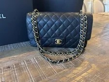 Authentic Chanel Medium Classic Double Flap 2