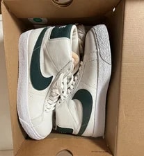 Nike SB Zoom Blazer Mid ISO Pro Size 10 in Box 2