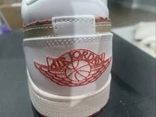 Air Jordan 1 Low SE Size 10.5 / /Metallic 4