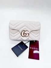 Gucci — Gucci GG Marmont Mini Matelasse Chain W/ Box — Handbag — resale
