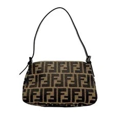 Fendi Mini Mamma Baguette 2