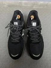 New Balance — 9.5US New Balance 990V4 — Sneaker — resale