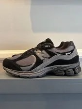 New Balance — New Balance 2002R Dark M2002RFL Size — Sneaker — resale