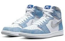 Jordan 1 Retro High Hyper 555088-401 3