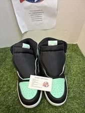 Size 9.5 - Air Jordan 1 Retro OG High Glow 4