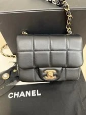 Chanel — Chanel Flap Chain AS3744 412376 — Handbag — resale