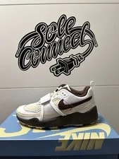 Nike — Nike X Zoom Field Jaxx Light — Sneaker — resale