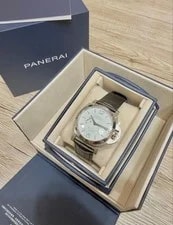 Panerai — Panerai Luminor Quaranta PAM01371 — Watch — resale
