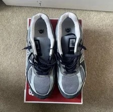 New Balance 990v4 Size 11 US 3