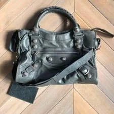 Balenciaga — Balenciaga City Studs 256680 — Handbag — resale