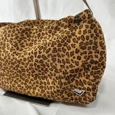 Bottega Veneta Leopard Animal Print , Japan 2