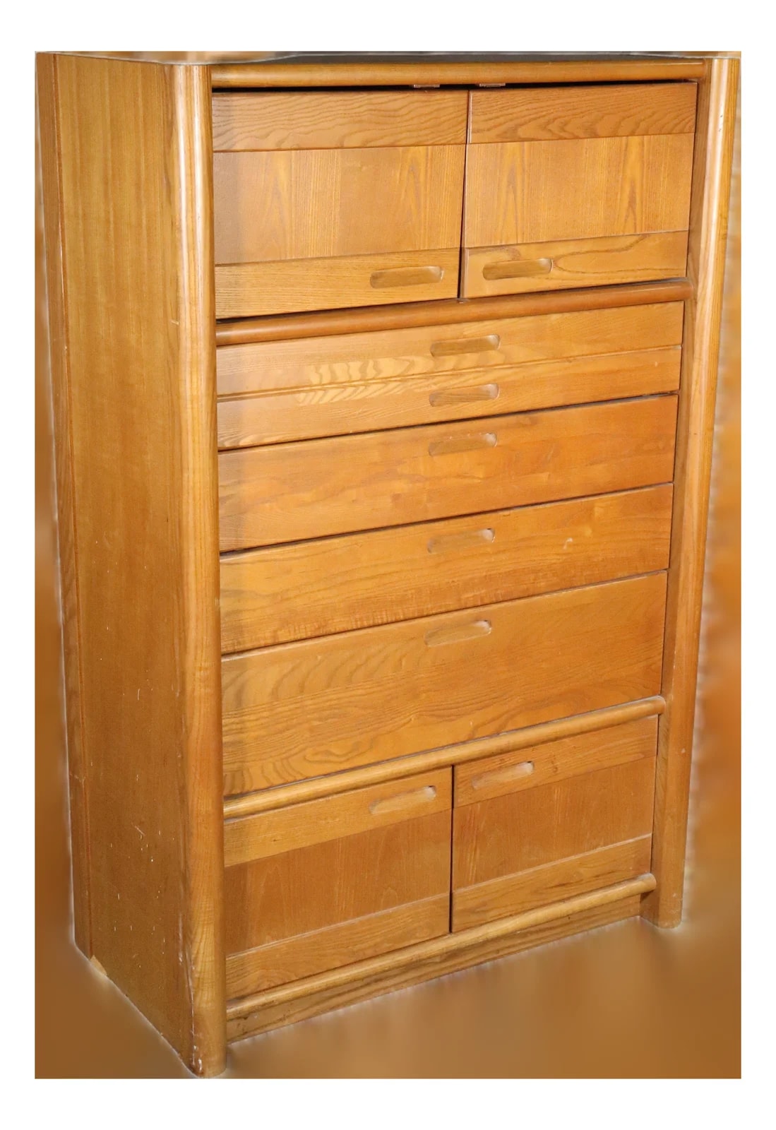 Thomasville — Mid 20th Century Dresser By Thomasville, Attributed — Furniture — resale