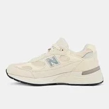 U992MC New Balance 992 Calcium Raw Cashew () 2