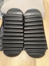 Yeezy Lot Bundle Slides Yzy Rain Coat 4