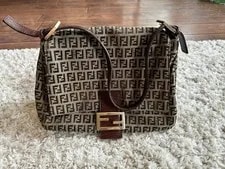 Fendi — Fendi Mama Baguette Italy — Handbag — resale