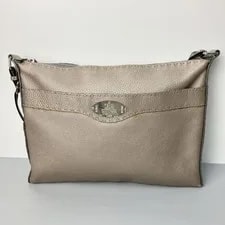 Fendi Auth Medium Italy 115475 2