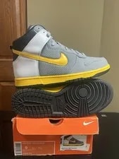 Nike Dunk High Varsity Maize 4