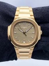 Patek Philippe Nautilus 7118/1R 18K Rose Gold Box Papers 2