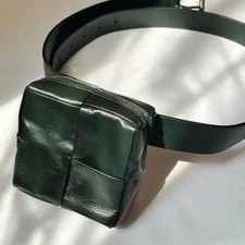 Bottega Veneta — Excellent Condition Bottega Veneta Cassette Belt With Pouch — Handbag — resale