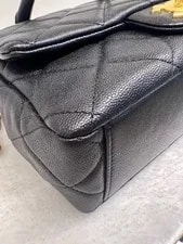 Chanel 23P Square Flap Auth. 4