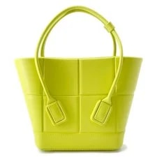 Bottega Veneta — Semi-Annual Financial Results in Progress Bottega Veneta Arco Mini — Handbag — resale