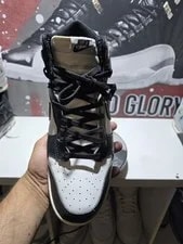 Nike Dunk High Top Athletic 4