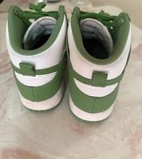 Nike Dunk High High-Top Athletic 4