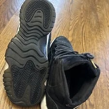 Air Jordan 11 Retro HC Mid 5.5Y 3