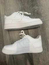 Nike Air Force 1 Size 9.5 4