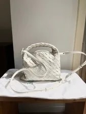 Bottega Veneta Mini Hop 3