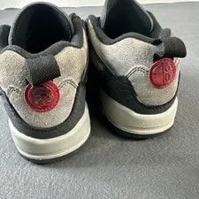 Size 5Y - Jordan Spizike Low Gym 4