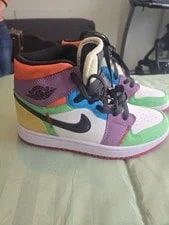 Air Jordan — Air Jordan 1 Mid SE Lightbulb CW1140-100 Size — Sneaker — resale