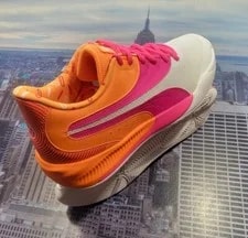 Puma Triple Dunkin' Donuts Iced Day / Size 9.5 376438 01 New 2