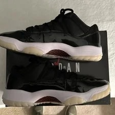 Jordan — Size 11 - Jordan 11 Retro Low 72-10 — Sneaker — resale