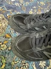 Size 10 New Balance M990BB5 2