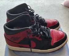 Air Jordan 1 Mid (2020) 2