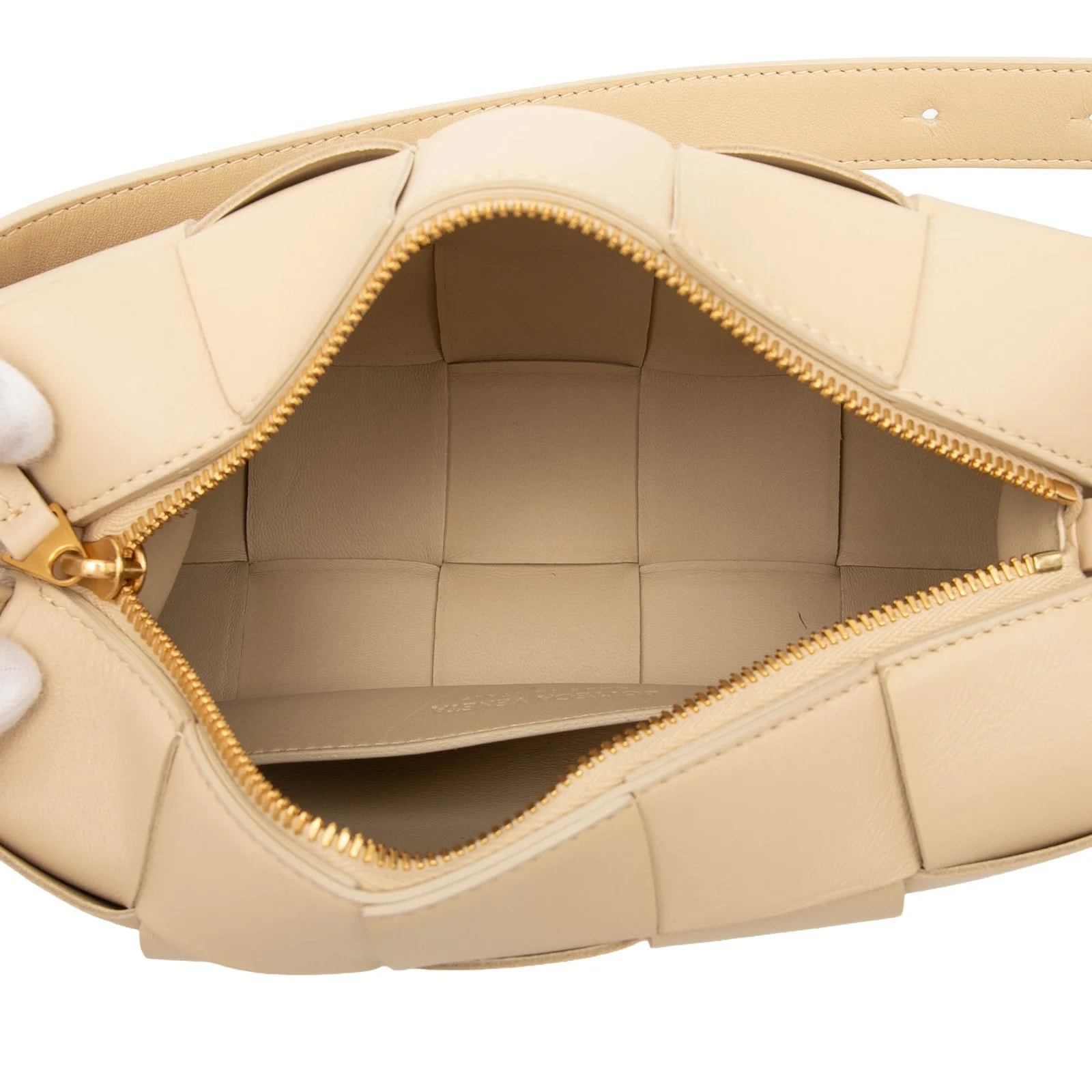 Bottega Veneta Small Cassette 4
