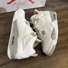 Size 7.5 - Jordan Retro 4 CT8527-100 ’s Nike With Box 2