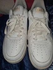 Nike — Nike Air Force 1 Low Low Top Lace Up — Sneaker — resale