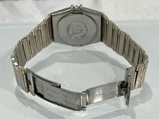 Omega Constellation Quartz 32mm – 18K Gold Bezel, Two-Tone Full-Bar (NJL029160) 3