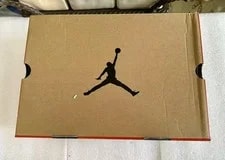 Authentic Air Jordan 12 Retro CT8013-106 / / US 9.5 New 3