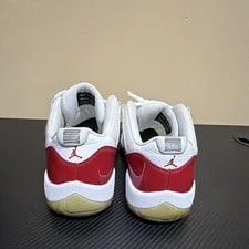 Jordan Air 11 Low Basketball 4