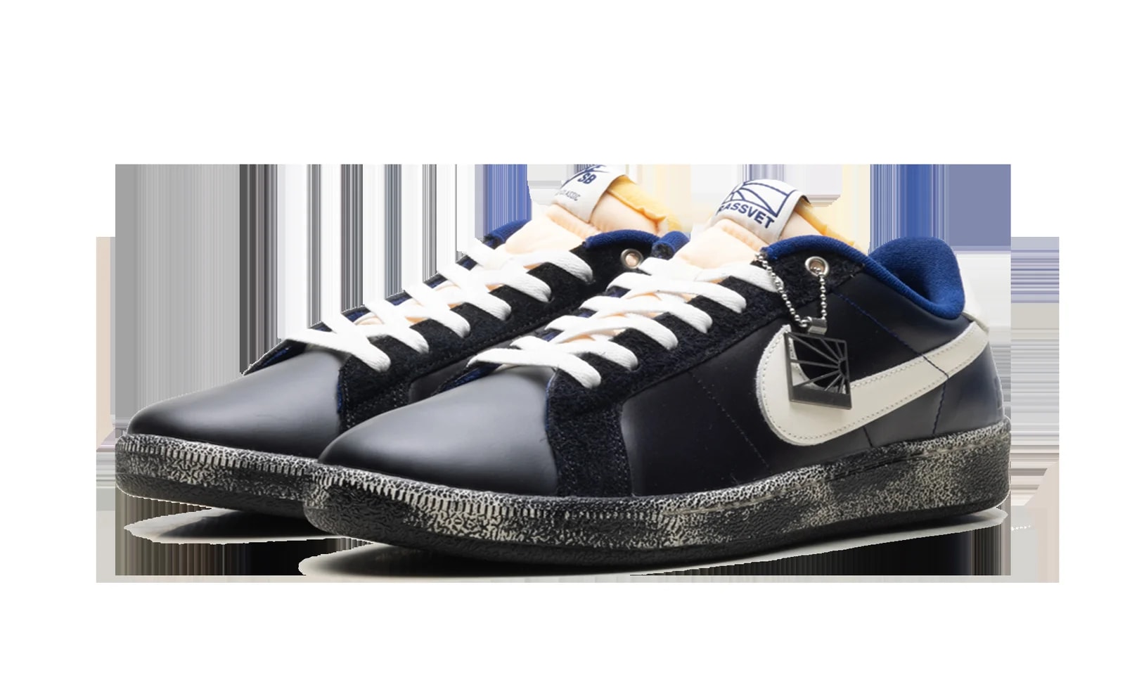 SB Zoom Tennis Classic "Rassvet - Void" IO9846 400 2