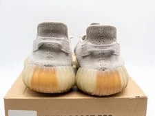 Yeezy 350 . Size 11.5 M 4