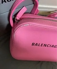 Balenciaga Camera S Every Day Limited Edition Vhtf Functionality S 2